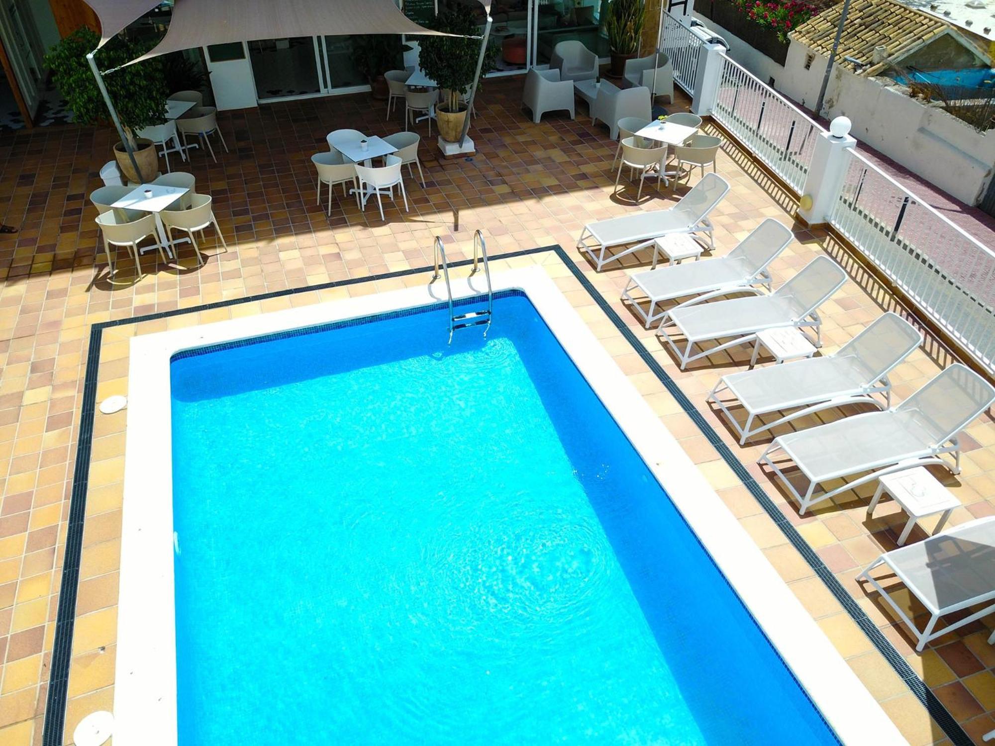 Es Mitjorn Hotel San Antonio  Bagian luar foto